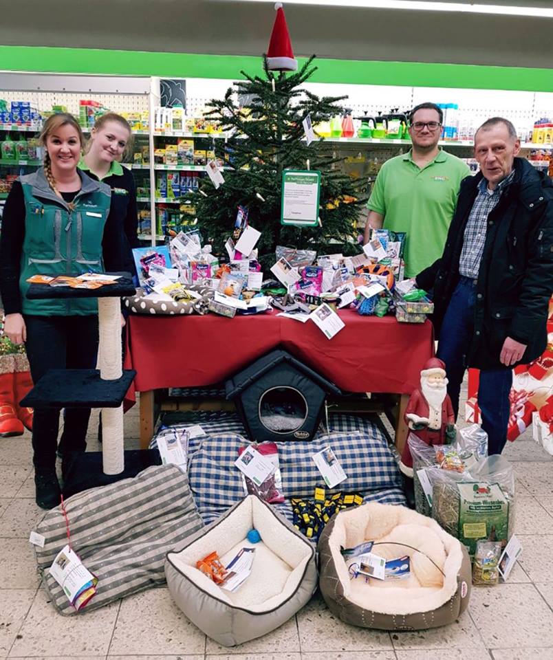 Danke an den RaiffeisenMarkt in Willich Tierschutz für Willich e.V.